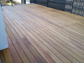 Terrasse en bois à Narbonne en garapa