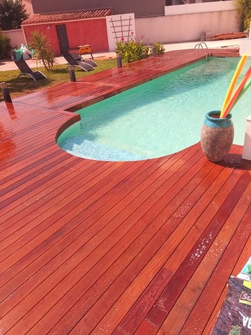 Terrasse en bois à Agde